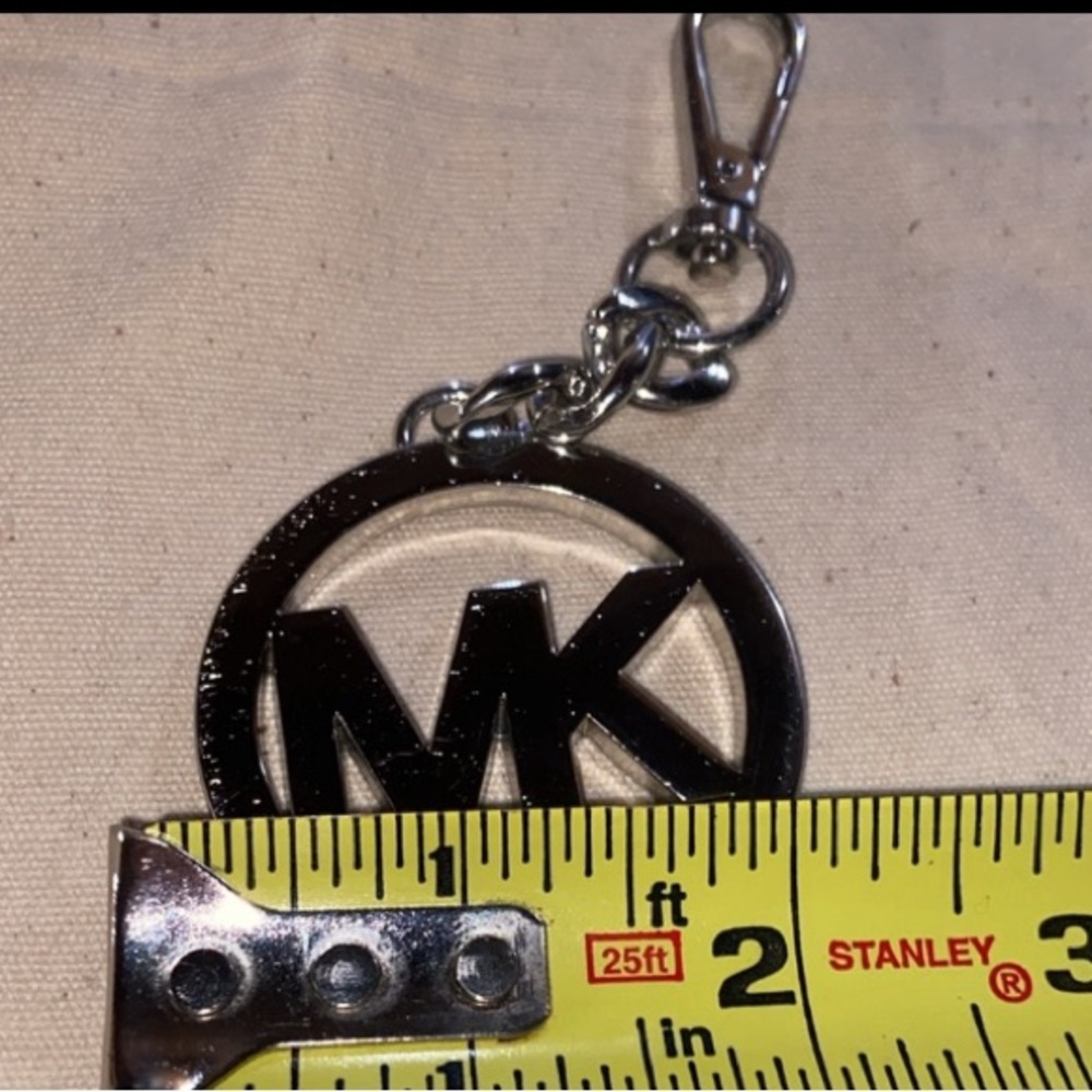 Michael Kors Silver Logo Bag charm/Key chain - Picture 8 of 8